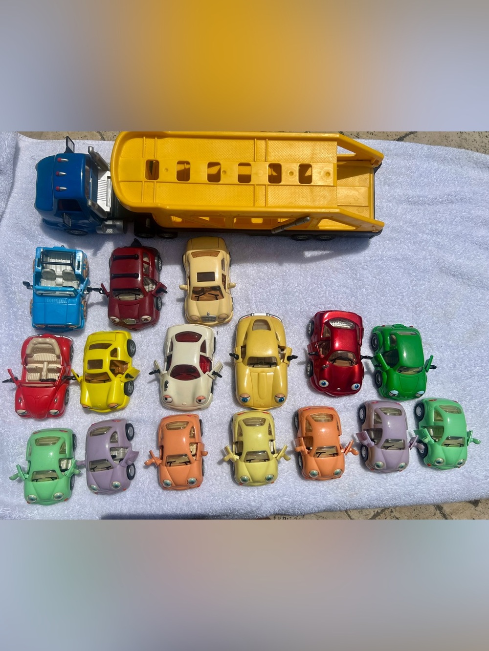 Chevron Techron Cars Character Vehicle Lot 17 Pieces w/ Car Carrier Truck 🚙